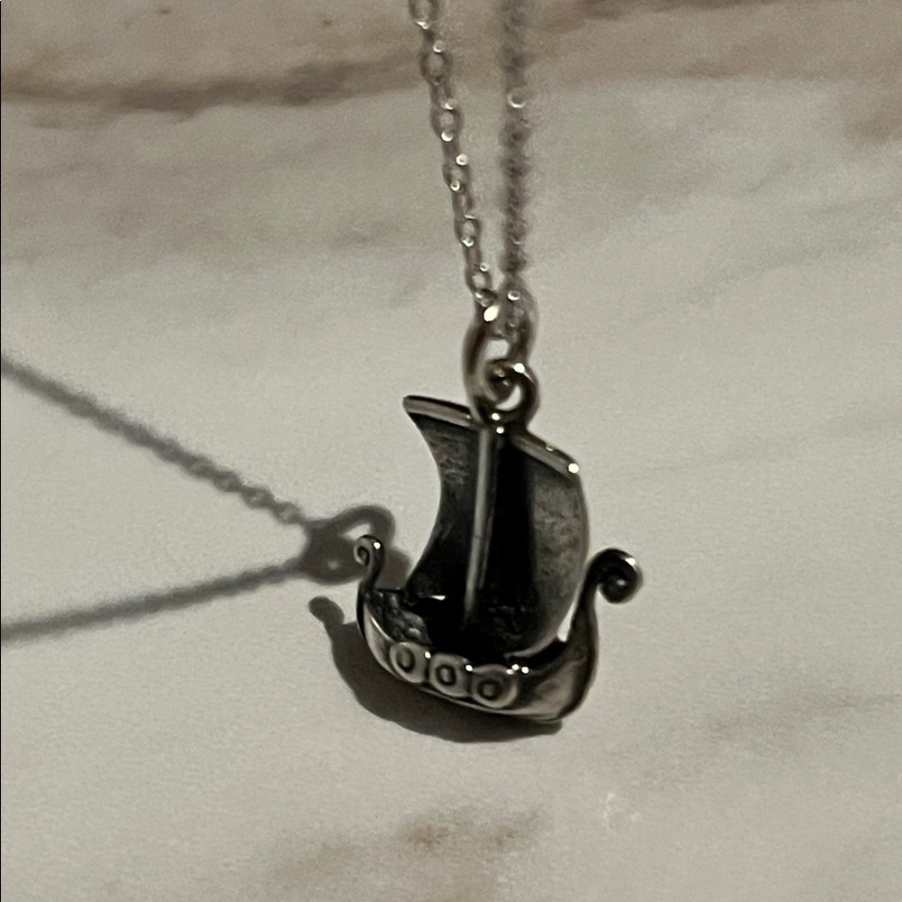 Sterling KOPI Viking Ship pendant - Picture 13 of 13